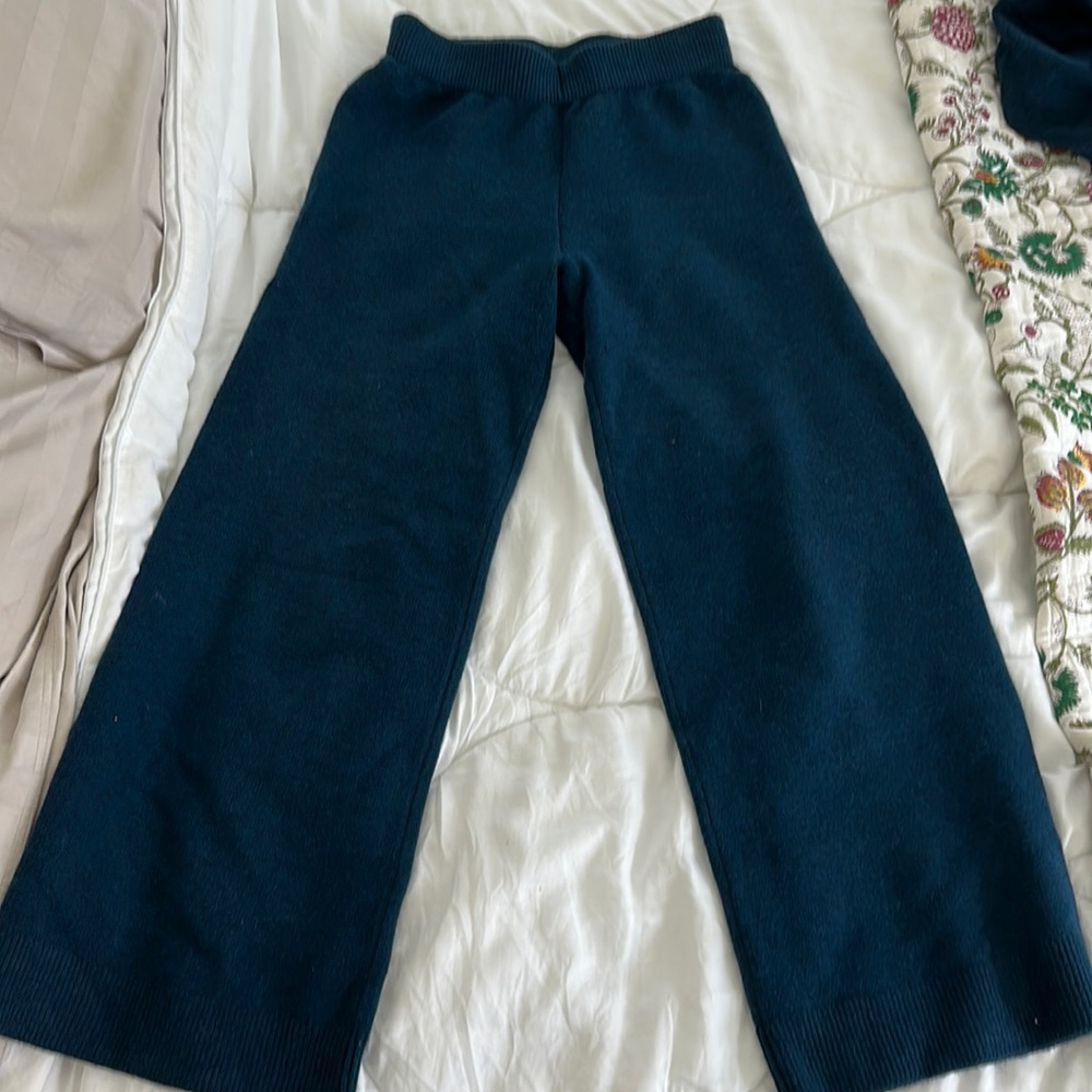 Zara teal sweater material pants, size M - part of matching set with cardigan